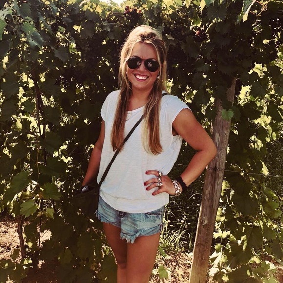 💋Meet The Posher💋 - Picture 2 of 16